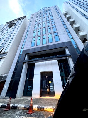 เช่าสำนักงาน ถนนสุขุมวิท : เช่า170,000(ราคาต่อรองได้)ตึก8ชั้น โครงการบางนาคอมเพล็กซ์