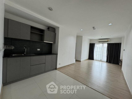 2-BR Condo at Thana Astoria Pinklao near MRT Bang Yi Khan (ID 1818141)