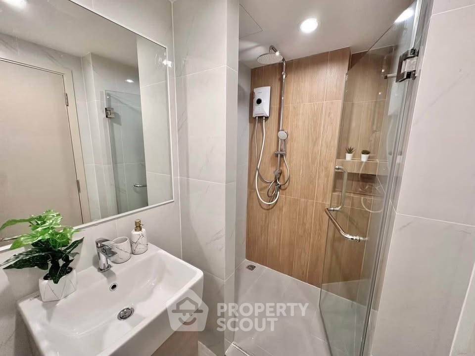 picture 2-BR Condo at The Excel Hideaway Sukhumvit 50 near BTS Phra Khanong (ID 2456610) - 10/22