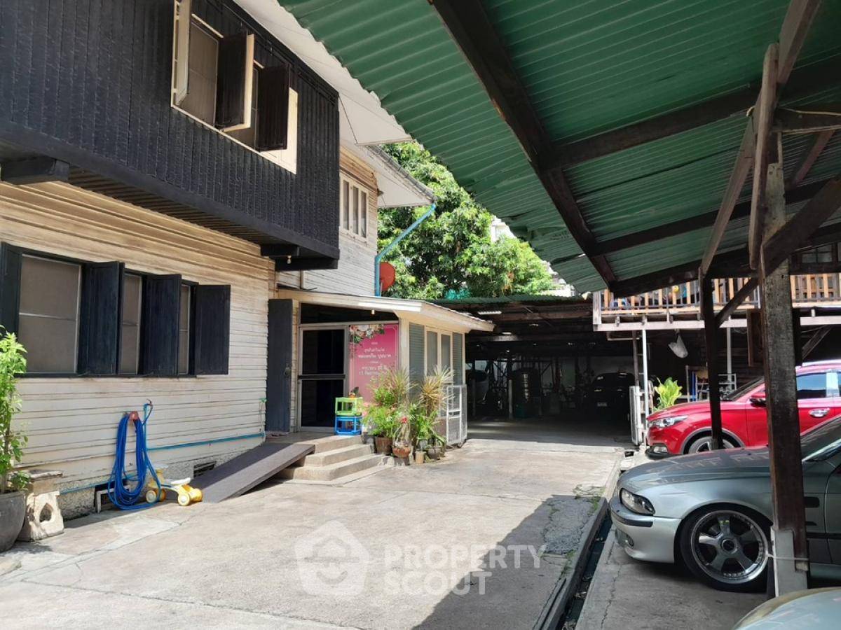 รูป ที่ดินสำหรับปล่อยขาย 1,600 ตารางเมตร แถว ใกล้ บ้านครัว (ID 1765213) - รูปที่ 4/6