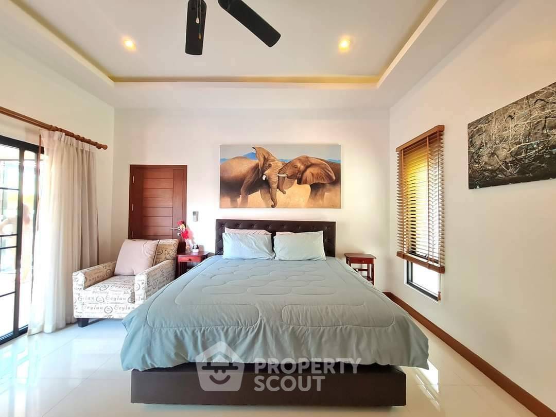 รูป วิลล่า 3-ห้องนอน ที่ ทะเล สวรรค์ ใกล้ บางเสร่ (ID 2118967) - รูปที่ 12/22