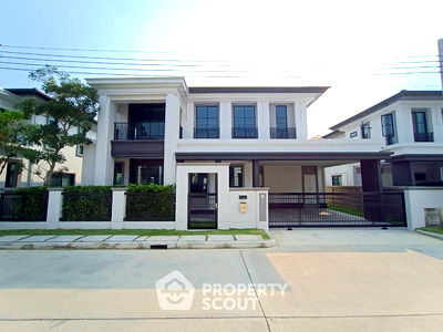 Houses for sale Nonthaburi : 5-BR House in Bang Si Mueang (ID 2021151)