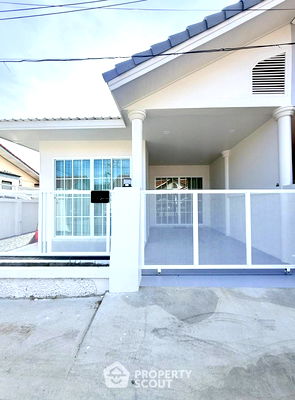 ทาวน์โฮม ถนนเตาโล : ทาวน์เฮาท์ 2-ห้องนอน ใกล้ พัทยาตะวันออก (ID 2101239)