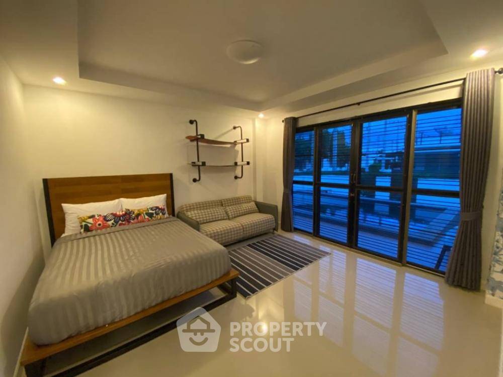 picture 3-BR Villa at Taradol Resort close to Hua Hin City (ID 1212628) - 5/16
