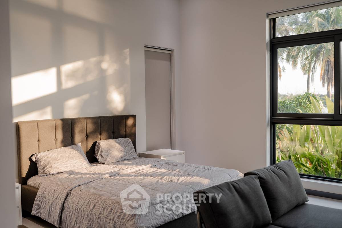 รูป วิลล่า 5-ห้องนอน ใกล้ เดอะ เวเนเซีย (ID 1921727) - รูปที่ 4/10