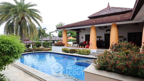 วิลล่า 6-ห้องนอน ใน หนองแก (ID 1847950)