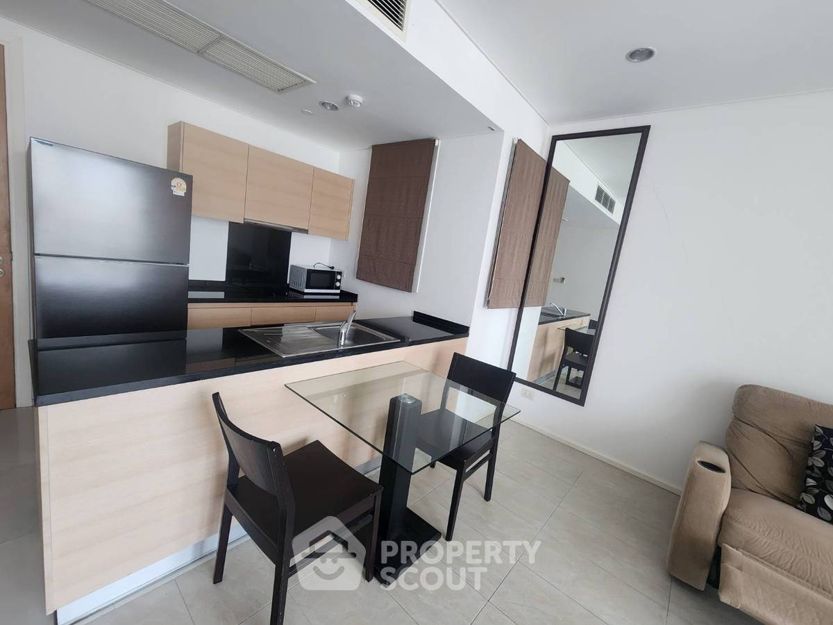 รูป คอนโด 1-ห้องนอน ที่ วินด์ สุขุมวิท 23 ใกล้ BTS อโศก (ID 2053927) - รูปที่ 9/13