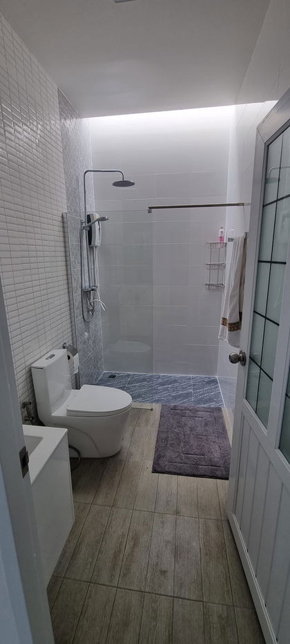 รูป วิลล่า 3 ห้องนอนโมเดิร์นสำหรับขาย ใกล้เทพกระษัตรี ภูเก็ต - U5596388 - รูปที่ 6/14