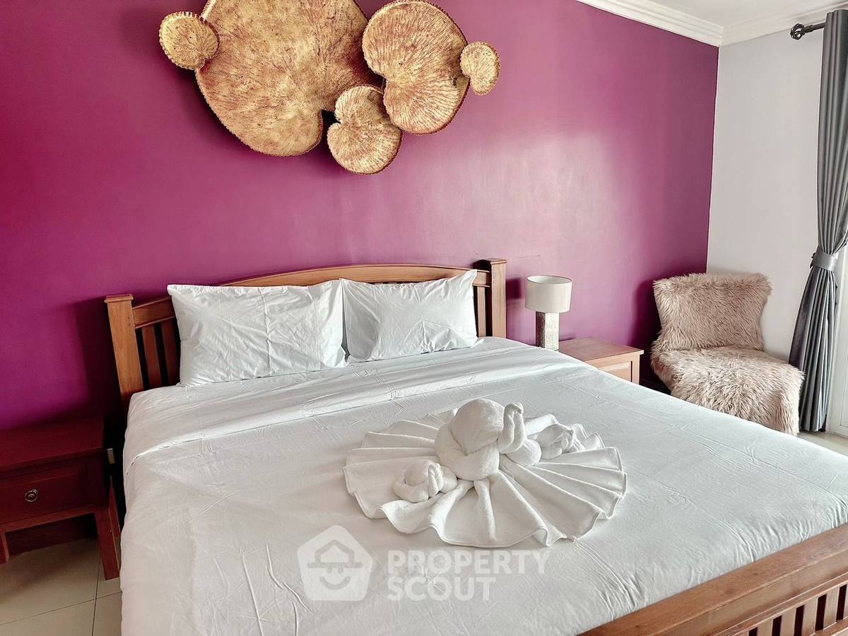 รูป วิลล่า 7-ห้องนอน ใกล้ เมืองพัทยา (ID 2106875) - รูปที่ 10/20