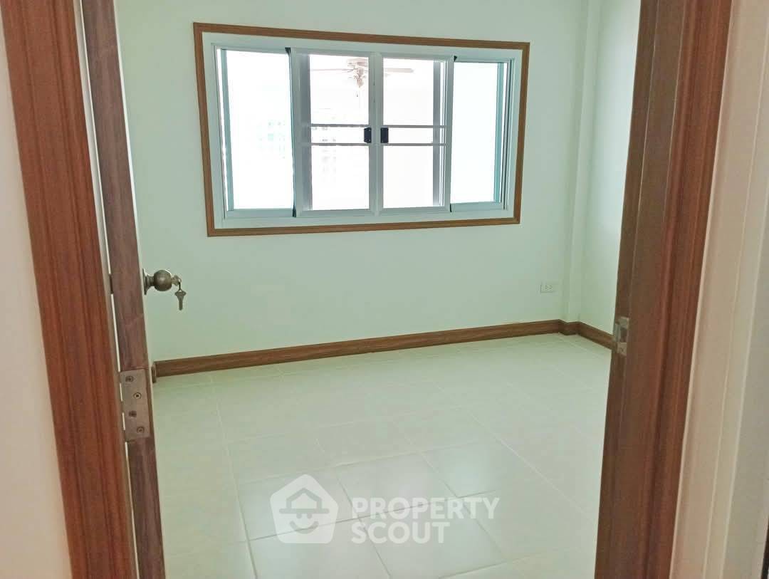 รูป บ้าน 3-ห้องนอน ที่ บ้านสุขสบาย 1 ใน หนองแก (ID 2453389) - รูปที่ 11/12