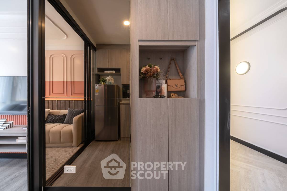 รูป คอนโด 1-ห้องนอน ที่ โซ ออริจิ้น พหลฯ 69 สเตชั่น ใน อนุสาวรีย์ (ID 1305874) - รูปที่ 3/12