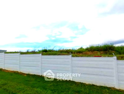 ที่ดิน ศรีราชา ชลบุรี : ที่ดินสำหรับปล่อยขาย 24,224 ตารางเมตร แถว ใน สุรศักดิ์ (ID 2081023)