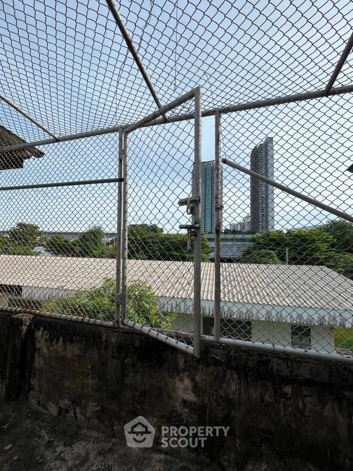 รูป ทาวน์เฮาท์ 4-ห้องนอน ใกล้ MRT บางโพ (ID 1995849) - รูปที่ 16/16