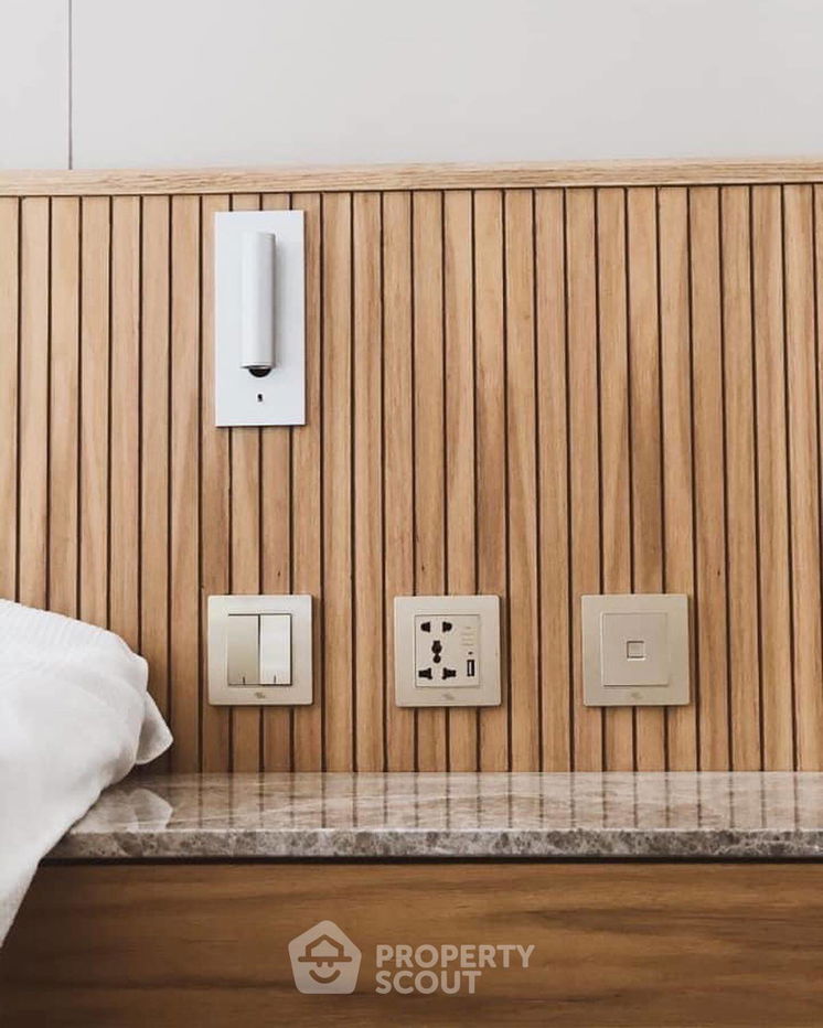 picture 1-BR Condo at Noble Ploenchit near BTS Phloen Chit (ID 1981563) - 3/11