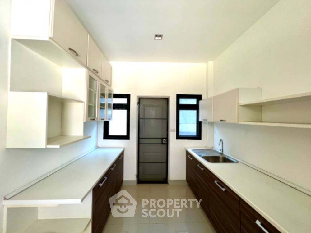 รูป บ้าน 4-ห้องนอน ใน เทพารักษ์ (ID 1855483) - รูปที่ 6/21