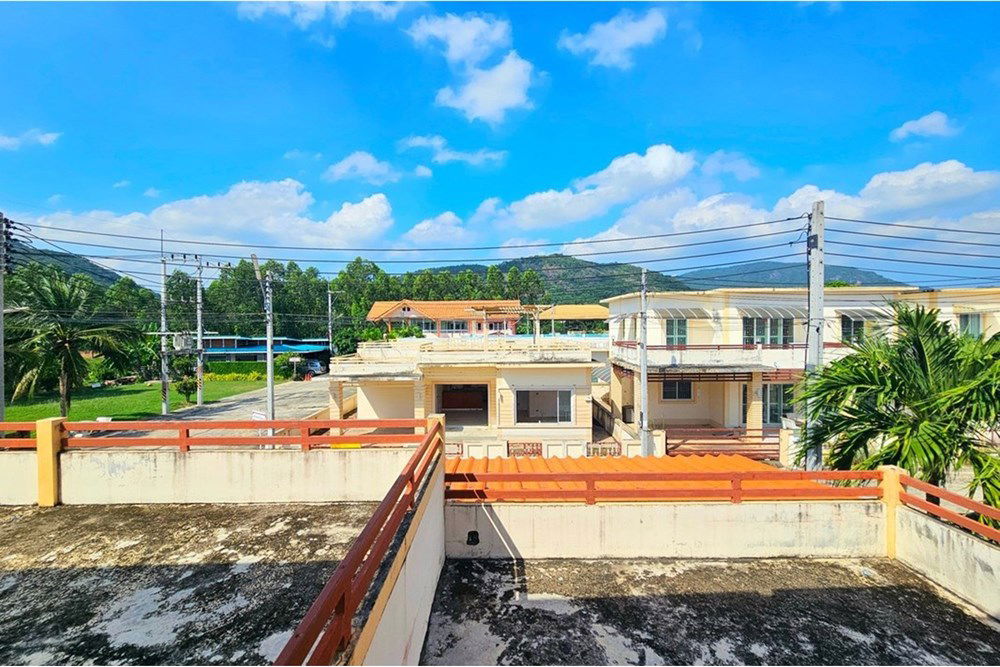 picture [920601001-695] Sup Thani, 3 Bed 3 Bath, in Hua Hin Soi 6 For Sale - 30/30
