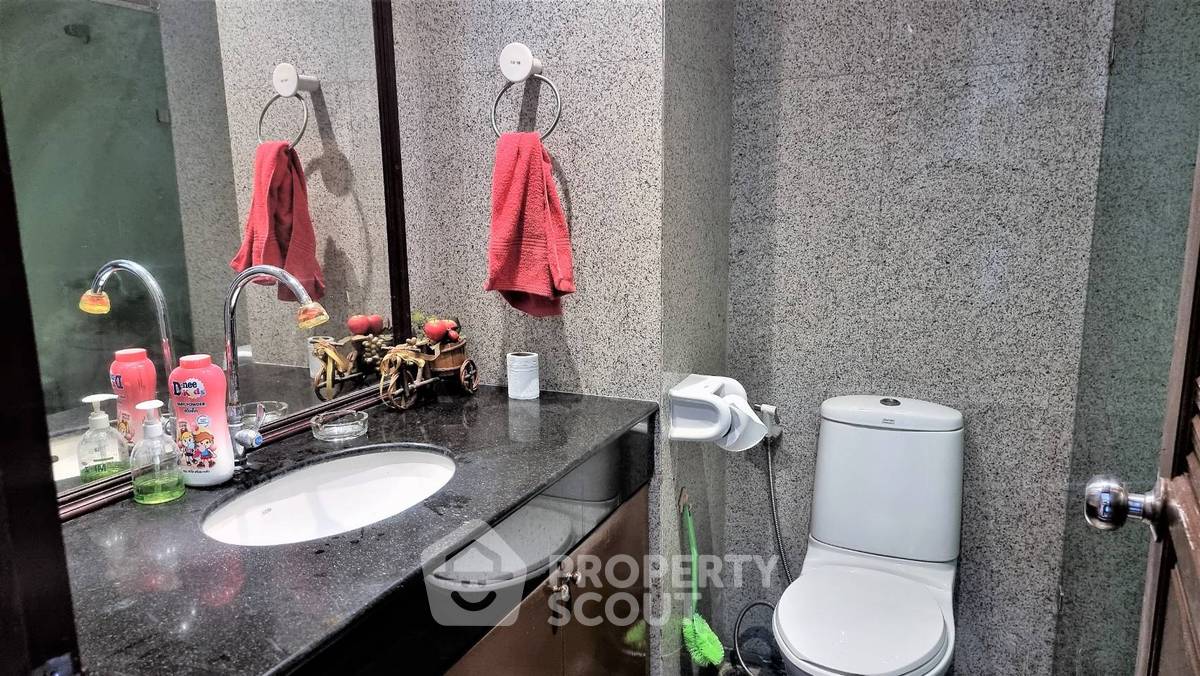 รูป คอนโด 3-ห้องนอน ที่ รอยัล ฮิลล์ รีสอร์ท ใกล้ พัทยาใต้ (ID 1274059) - รูปที่ 16/25