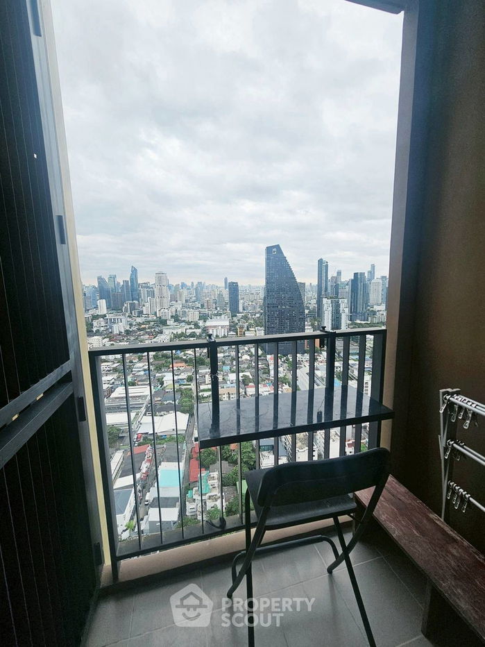 picture 2-BR Condo at Oka Haus Sukhumvit 36 near BTS Thong Lor (ID 2457077) - 12/13