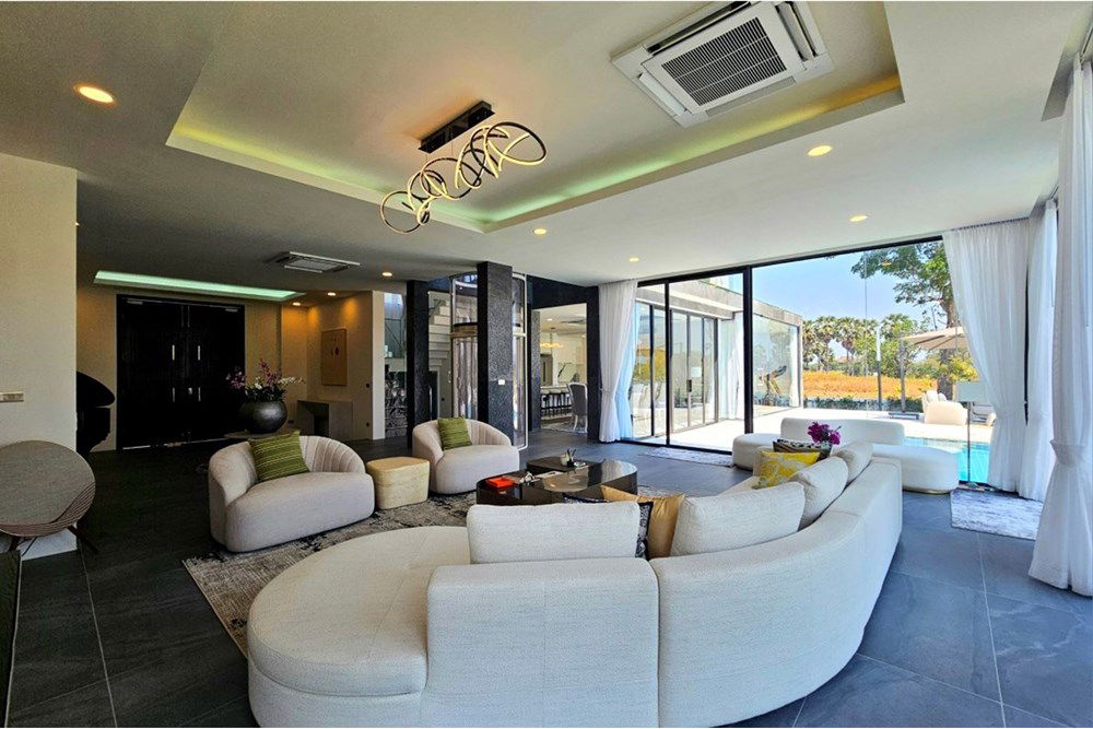 รูป [920601001-451] วิลล่าหรูปาล์มฮิลส์ปรับปรุงใหม่ 4 ห้องนอน 5 ห้องน้ำ - รูปที่ 25/50