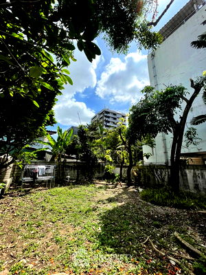 Land for sale Bangkok University : 504 m² Land for Sale close to Phrom Phong (ID 1893761)