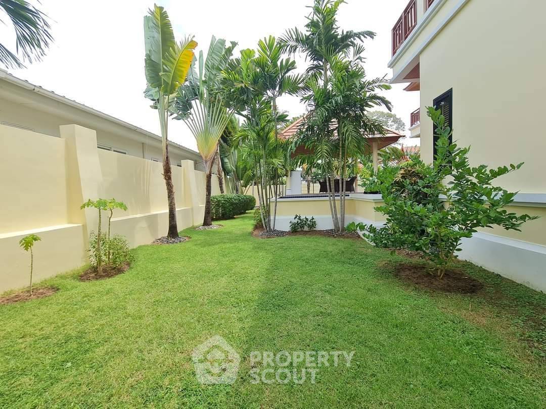 รูป วิลล่า 3-ห้องนอน ที่ ทะเล สวรรค์ ใกล้ บางเสร่ (ID 2118967) - รูปที่ 22/22