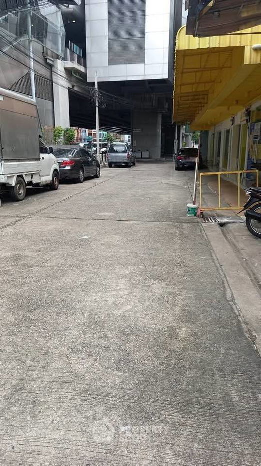 รูป ทาวน์เฮ้าส์ 3-ห้องนอน ใกล้ MRT เตาปูน (ID 2435252) - รูปที่ 3/3