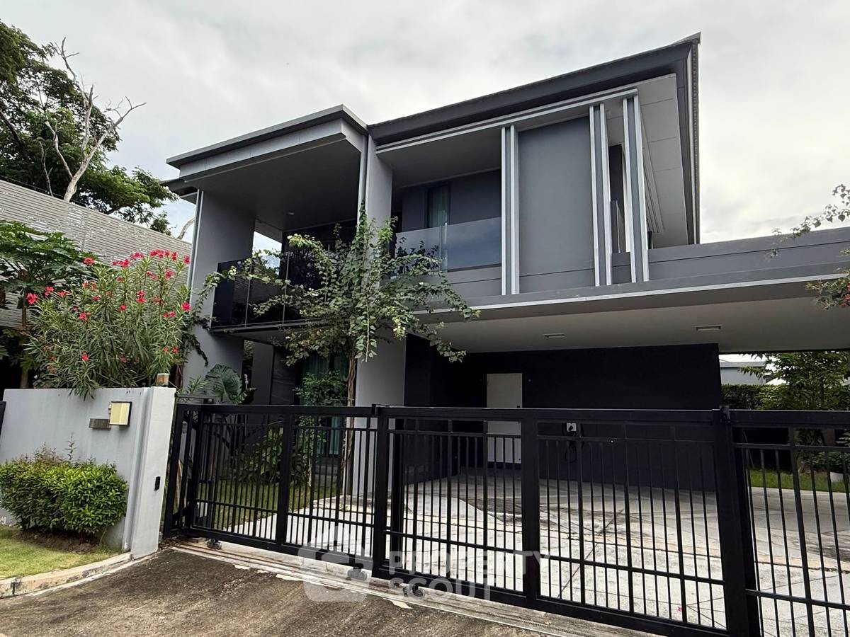 picture 4-BR House at Setthasiri-Krungthep Kreetha 2 in Hua Mak (ID 2455026) - 1/15