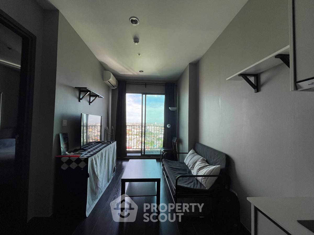 รูป คอนโด 1-ห้องนอน ที่ ซี เอกมัย ใกล้ ARL รามคำแหง (ID 2456213) - รูปที่ 1/12