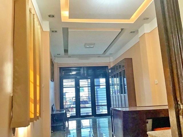 picture commercial Bussiness registration 5 bedroom vertical mansion MRT Srikreetha 1.5km. Krungthep Kreetha - 3/8