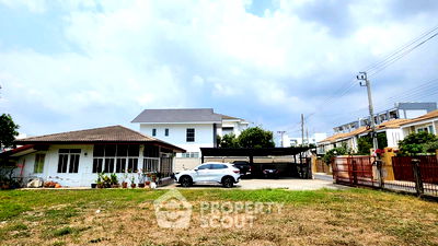 Land for sale Wang Thonglang : 808 m² Land for Sale in Phlapphla (ID 2111495)