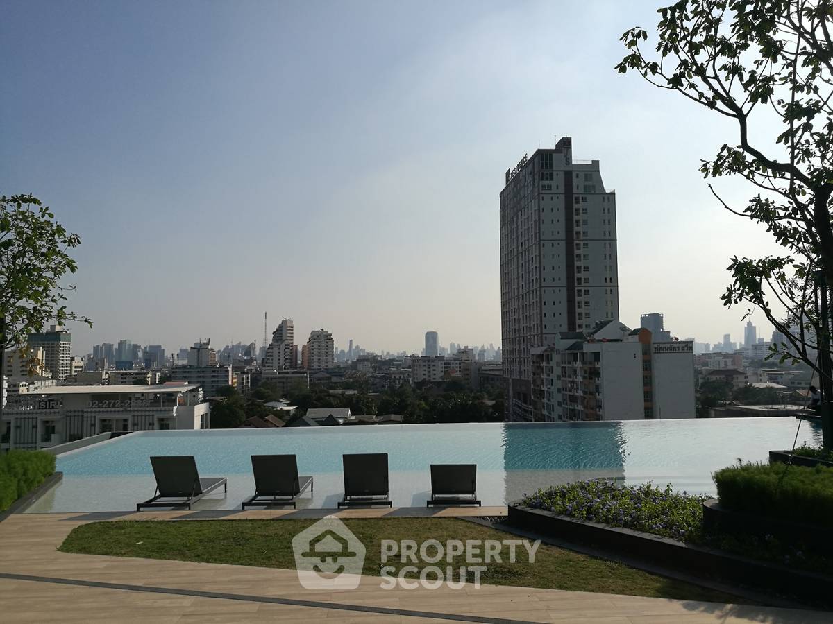 รูป คอนโด 1-ห้องนอน ที่ ลุมพินี พาร์ค วิภาวดี-จตุจักร ใกล้ MRT สวนจตุจักร (ID 813597) - รูปที่ 1/10