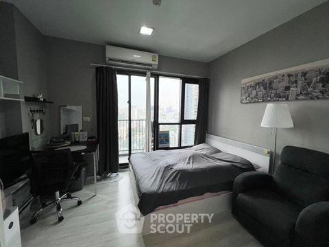 Studio Condo at Condolette Midst Rama 9 near MRT Phra Ram 9 (ID 1958911)
