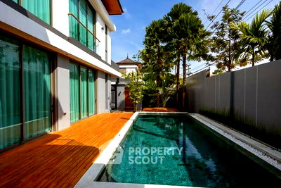 ขายคอนโด : คอนโด 3-ห้องนอน ที่ เดอะ ทีค บางนา-ตราด ใน บางนาเหนือ (ID 2452820)