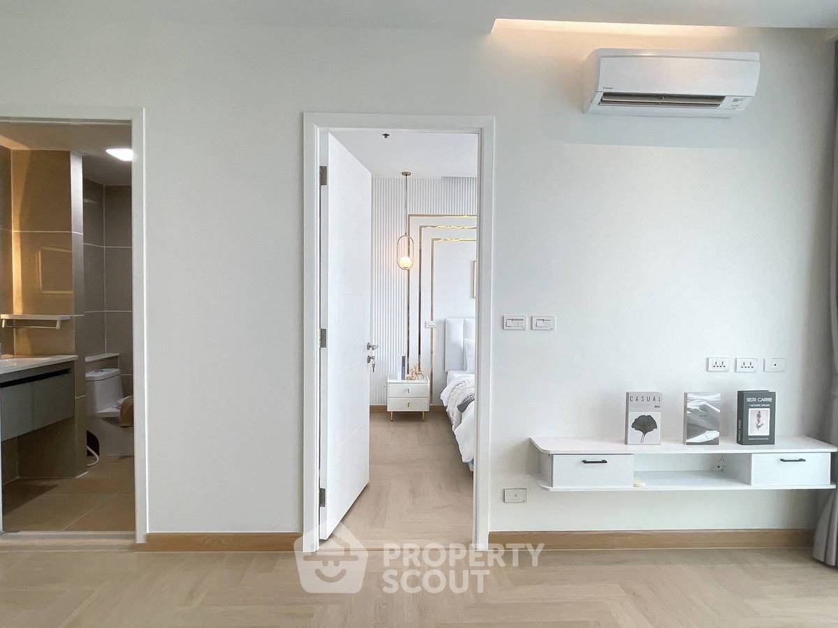 picture 1-BR Condo at T.c. Green Rama 9 near MRT Phra Ram 9 (ID 2453810) - 10/17