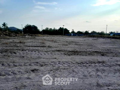 ที่ดิน ประจวบคีรีขันธ์ : ที่ดินสำหรับปล่อยขาย 3,200 ตารางเมตร แถว ใน หนองแก (ID 2064690)