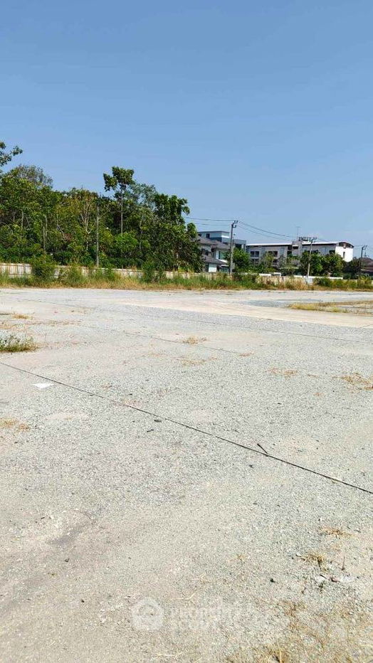 รูป ที่ดินสำหรับปล่อยขาย 12,660 ตารางเมตร แถว ใน สวนหลวง (ID 1934036) - รูปที่ 3/7