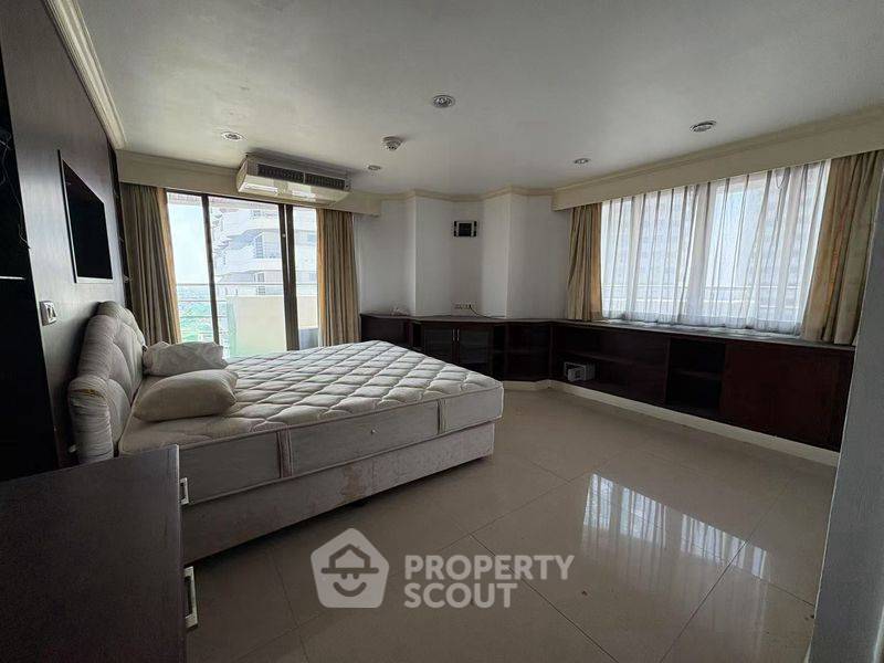 picture 3-BR Condo at Floraville Condominium near ARL Hua Mak (ID 2452580) - 7/18