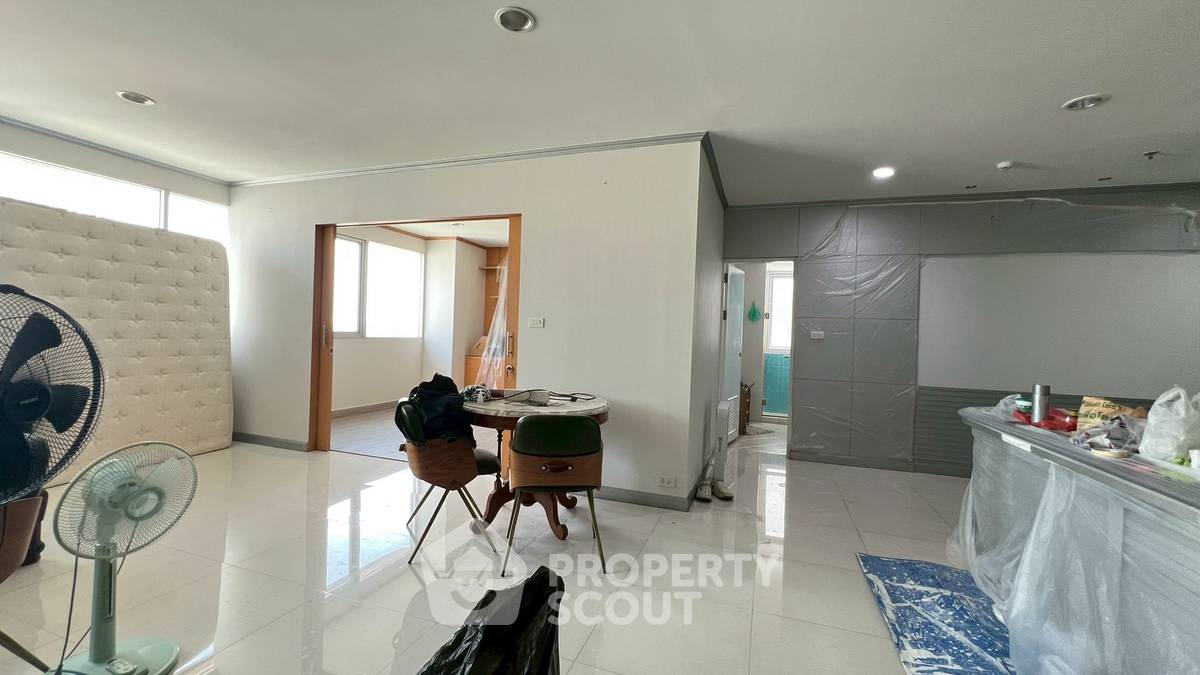 รูป คอนโด 2-ห้องนอน ที่ เซ็นต์หลุยส์ แกรนด์เทอเรส คอนโดมิเนียม ใกล้ BTS เซนต์หลุยส์ (ID 2455759) - รูปที่ 13/14