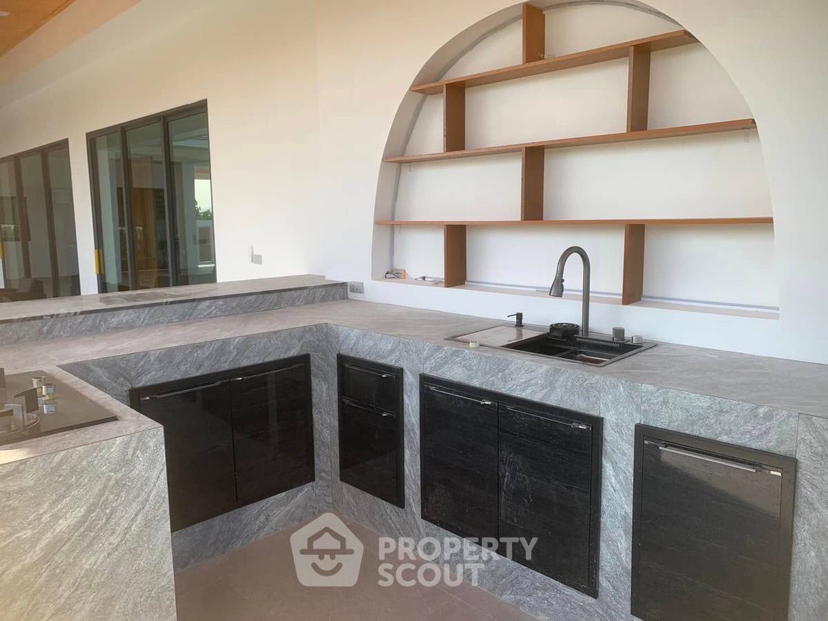 รูป วิลล่า 4-ห้องนอน ใน ทับใต้ (ID 2036525) - รูปที่ 7/11