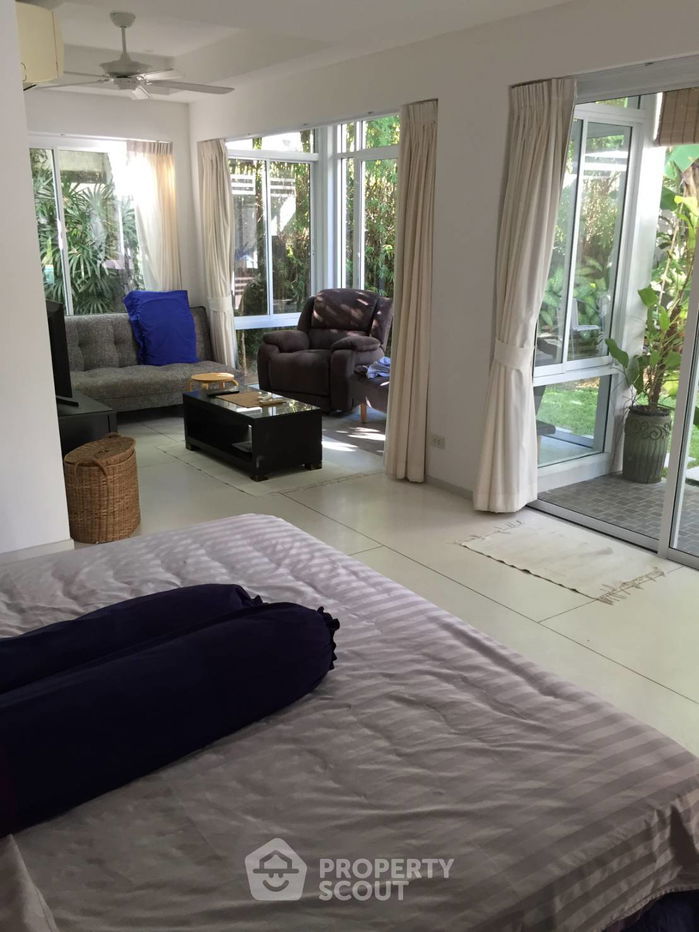 รูป วิลล่า 4-ห้องนอน ใกล้ หาดลายัน (ID 1069757) - รูปที่ 4/13