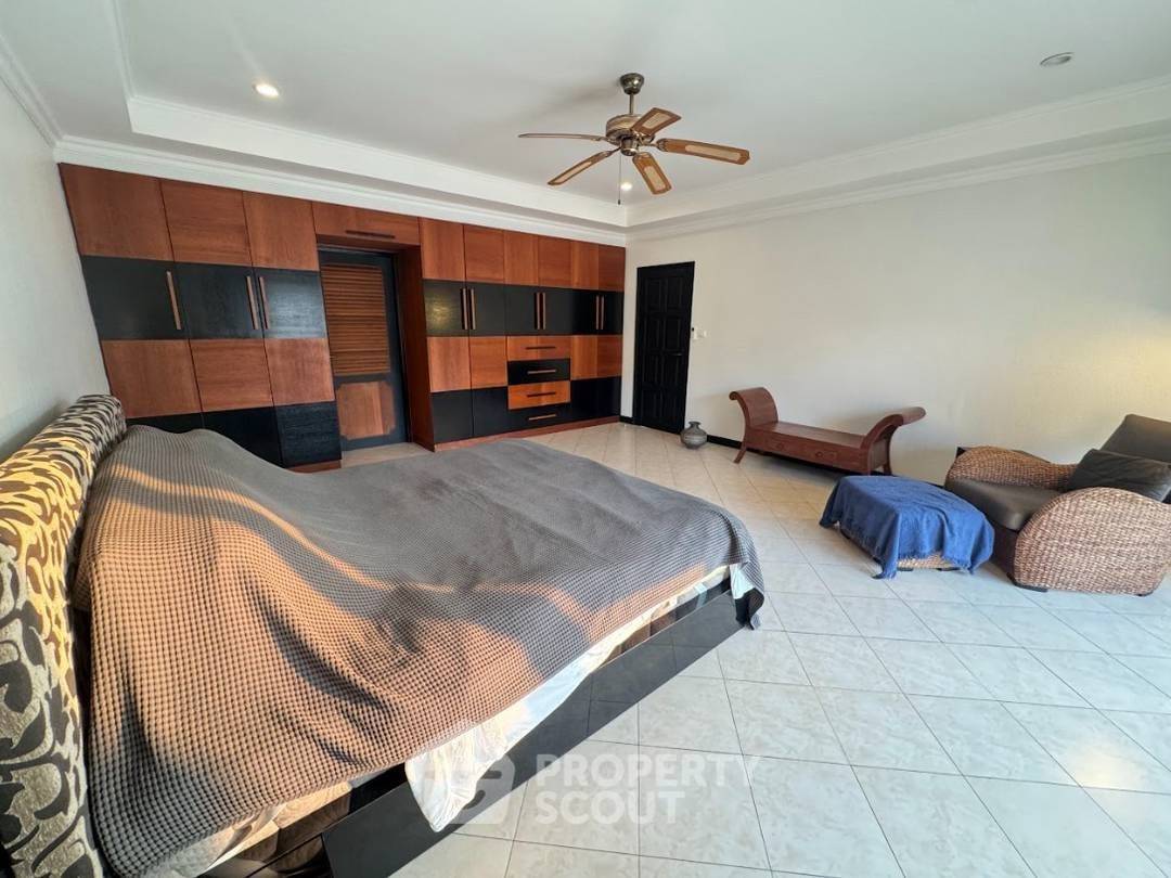 picture 1-BR Condo at View Talay Residence 4 Jomtein close to Jomtien Beach (ID 2452349) - 7/9