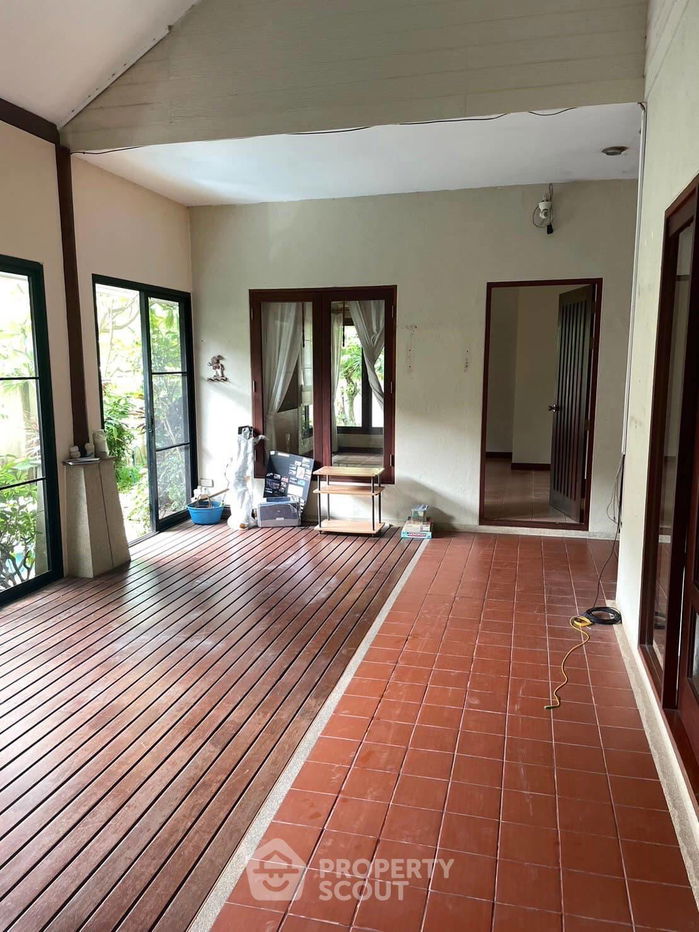 รูป วิลล่า 3-ห้องนอน ใน หนองแก (ID 1460449) - รูปที่ 7/8