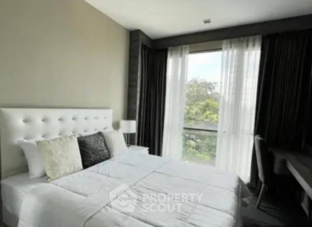 รูป คอนโด 2-ห้องนอน ที่ ทราเพโซ สุขุมวิท 16 ใกล้ MRT ศูนย์การประชุมแห่งชาติสิริกิติ์ (ID 2085753) - รูปที่ 7/12