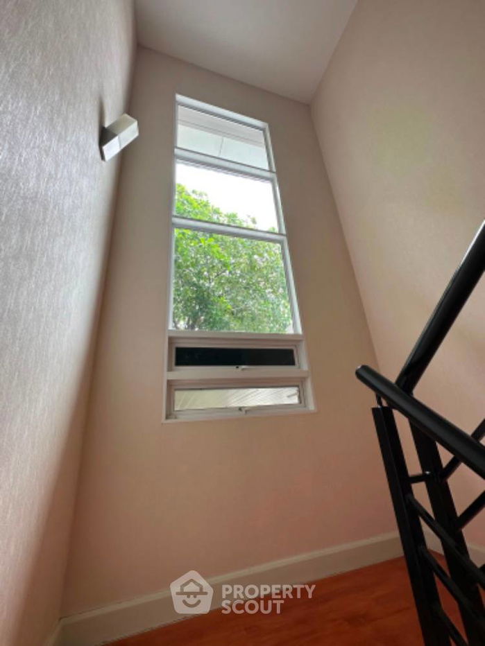 รูป บ้าน 4-ห้องนอน ใน บ้านใหม่ (ID 1490003) - รูปที่ 13/27