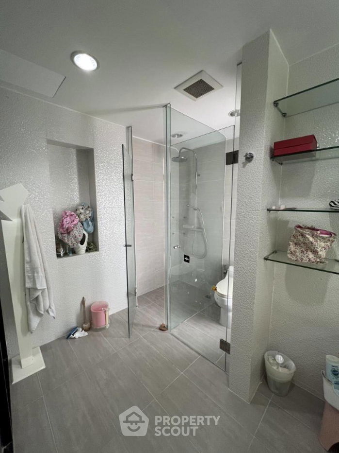 รูป ทาวน์เฮาท์ 4-ห้องนอน ใน จันทรเกษม (ID 1431434) - รูปที่ 12/14