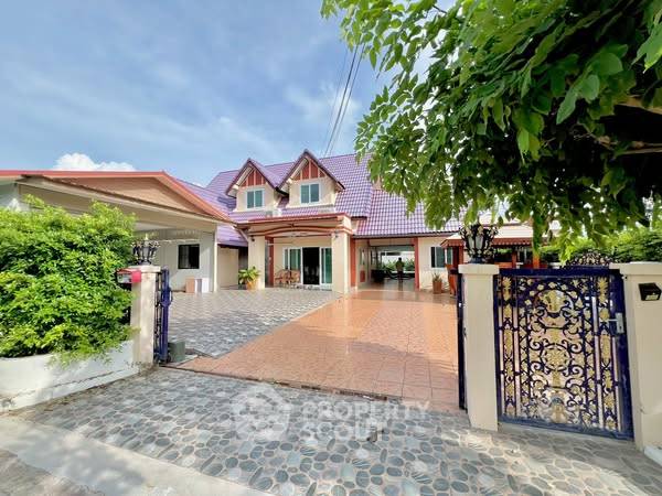 รูป วิลล่า 4-ห้องนอน ใกล้ พัทยาตะวันออก (ID 2133274) - รูปที่ 18/18