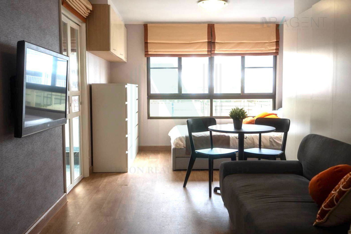 picture For Rent Condo LUMPINI PLACE SUANPLU - SATHORN Building A, Floor 5,Studio, Room size 30.00 sqm - 4/8