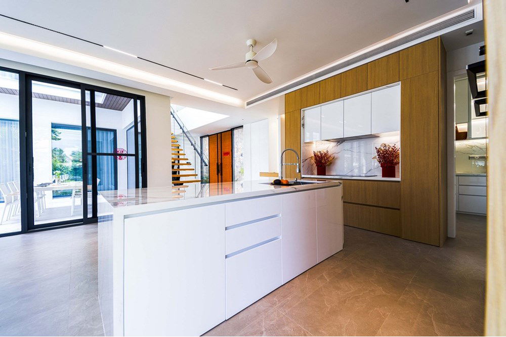 รูป [920601001-697] ขายวิลล่าหรูพร้อมสนามเทนนิส 4 ห้องนอน 4 ห้องน้ำ ในซอย 70 ของ huahin - รูปที่ 51/108