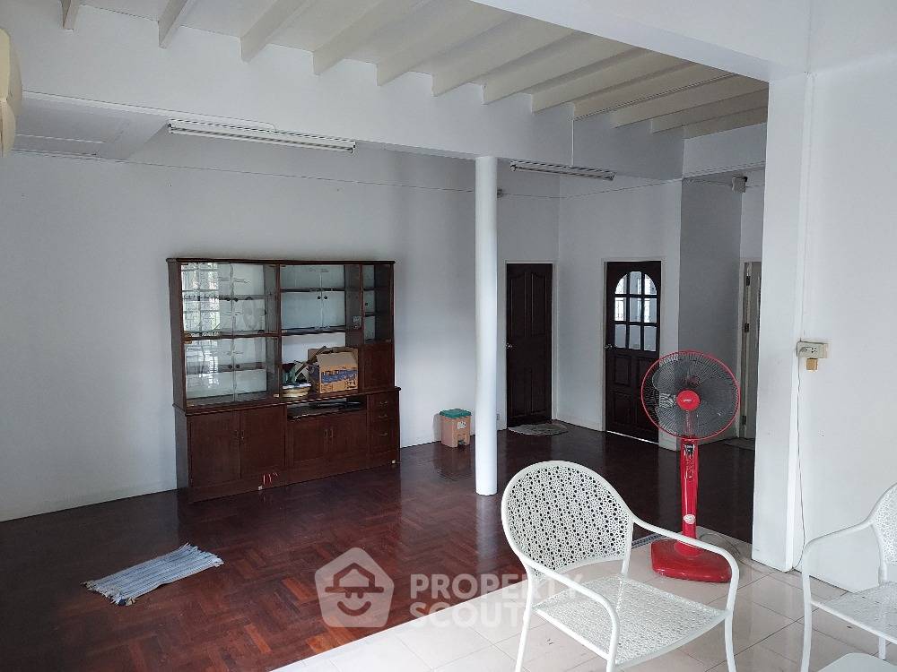 picture 4-BR House at Sammakorn Ramkhamhaeng in Saphan Sung (ID 1446165) - 15/19