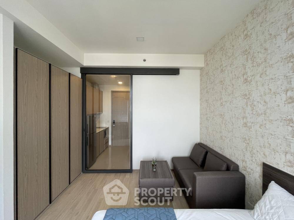 picture Studio Condo at Centric Ratchayothin near BTS Ratchayothin (ID 935337) - 9/30